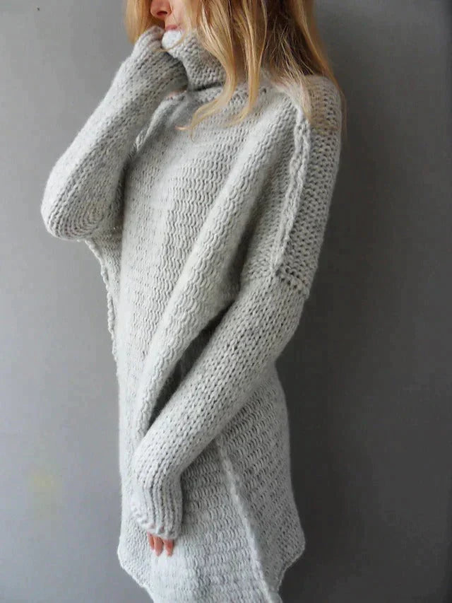 GR - Grauer übergroßer Pullover mit Rollkragen