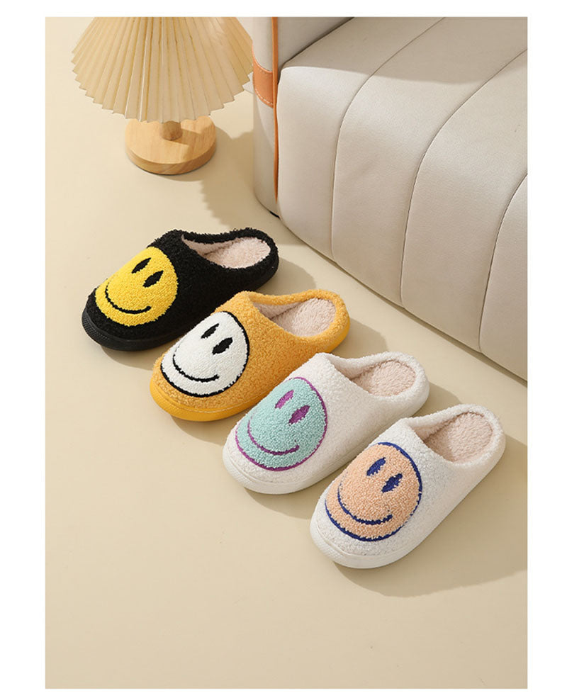 GR Large Smiley Pattern Fur Slippers