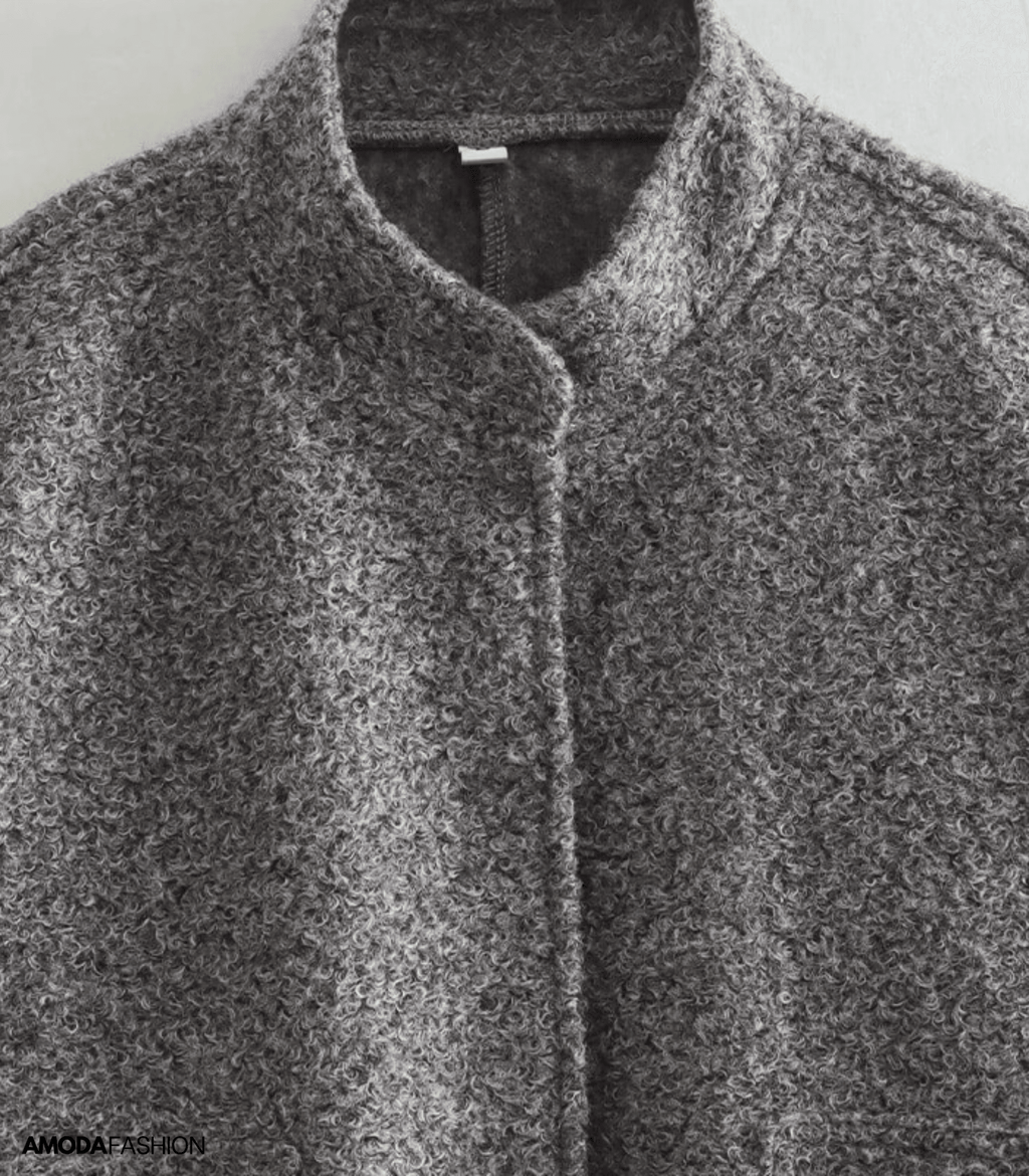 Casual jacket with button