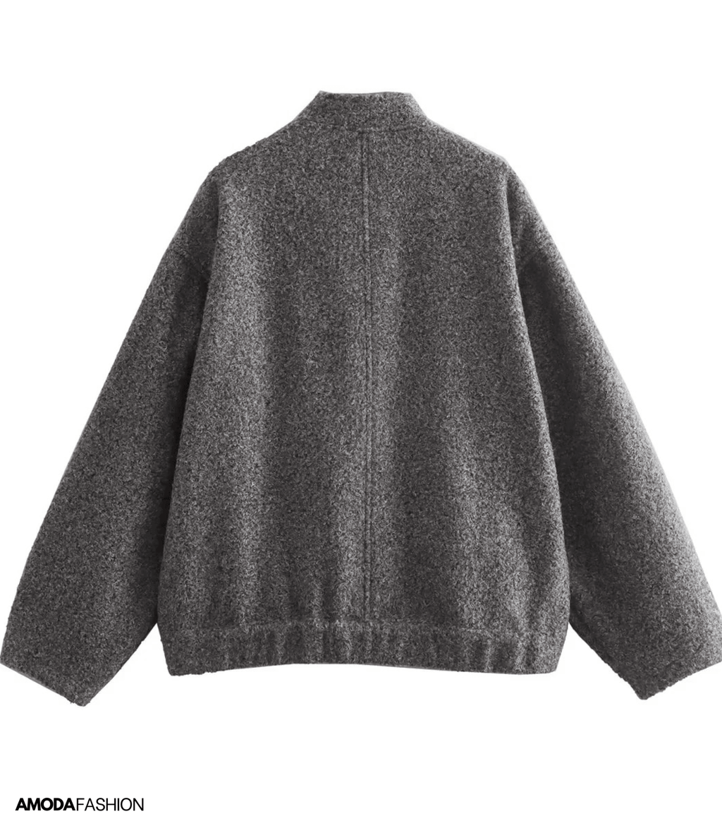 Casual jacket with button