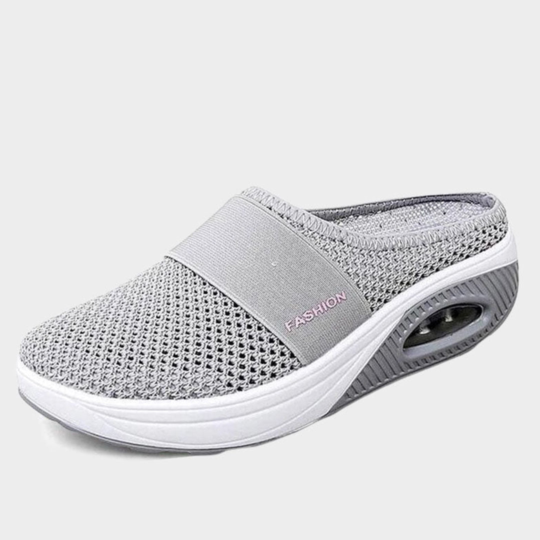 GR | Luxurious slippers: Comfort and style for every occasion