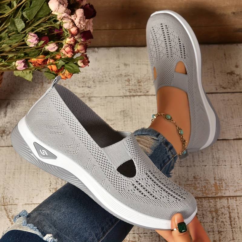GR | Comfortable women's sneakers for everyday wear