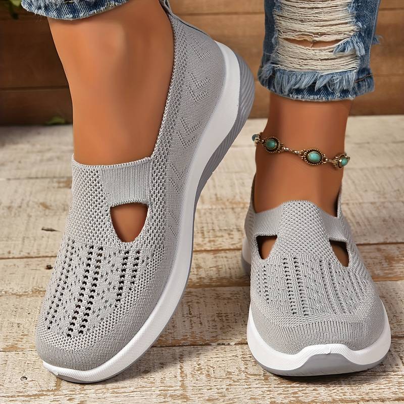 GR | Comfortable women's sneakers for everyday wear