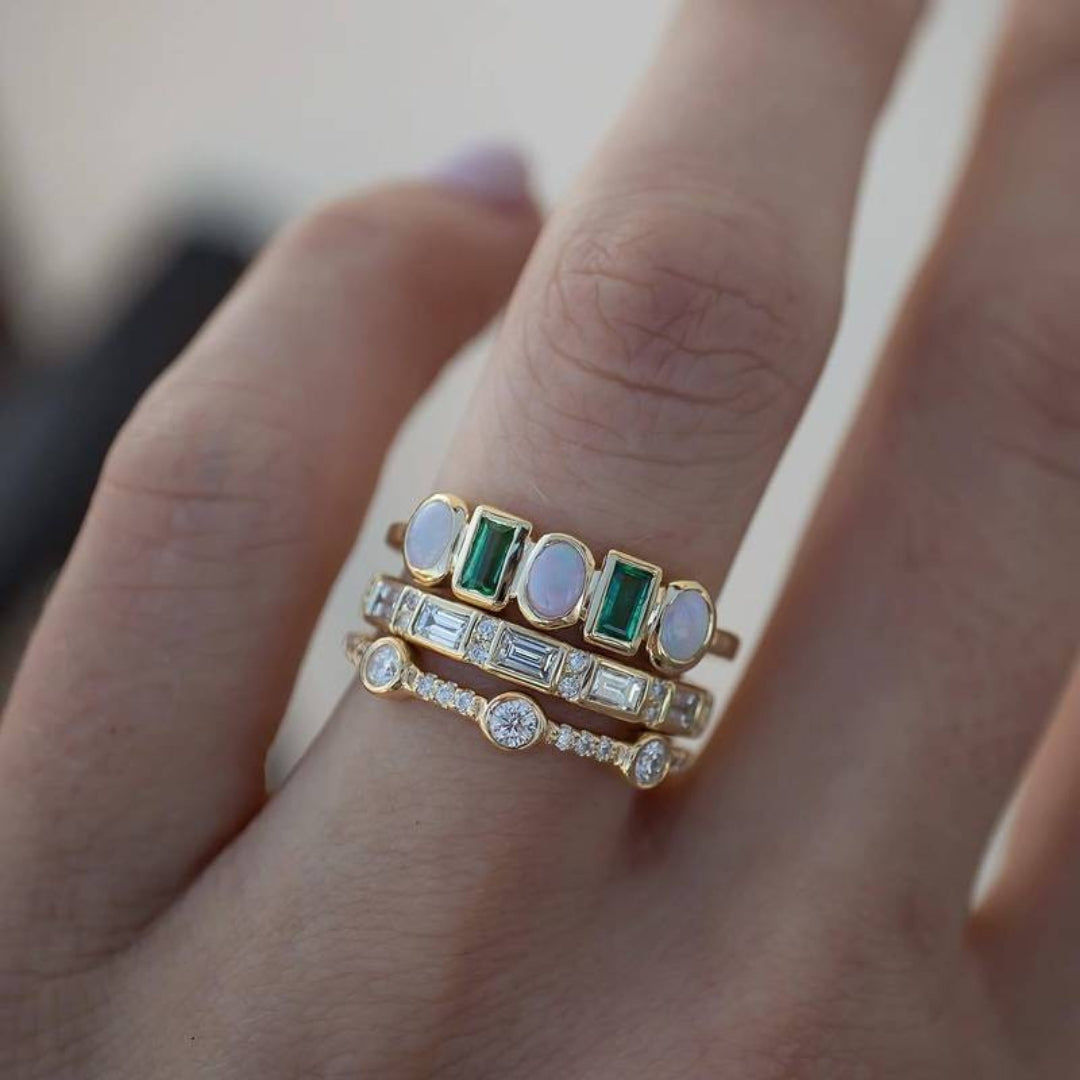 GR | Vintage White and Green Opal Rings Gold