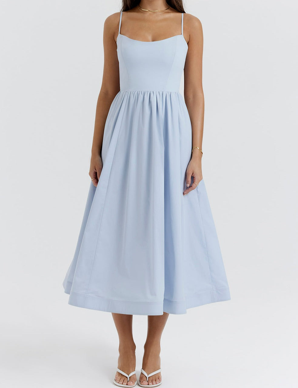 GR | Elegantes Midikleid Look