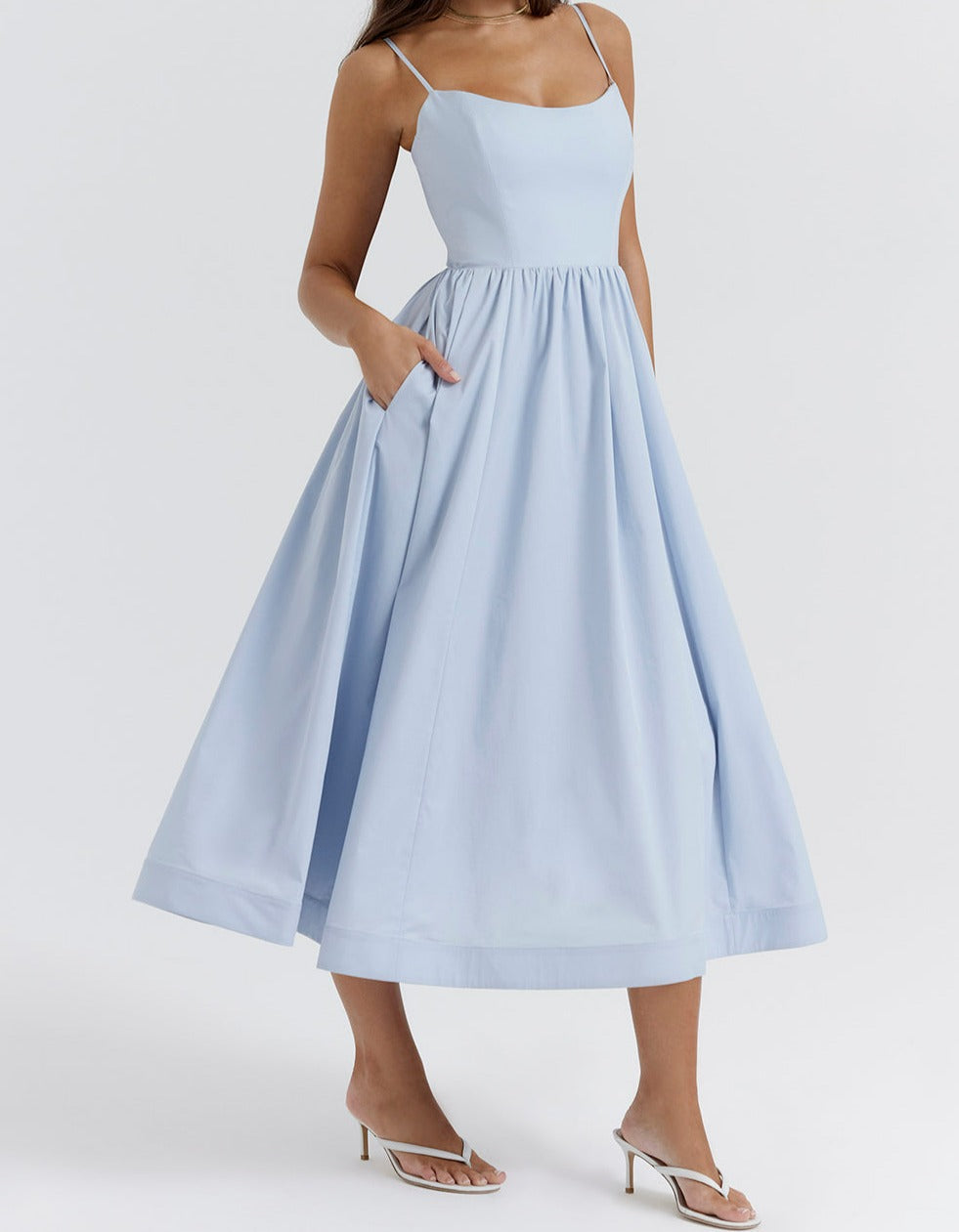 GR | Elegantes Midikleid Look