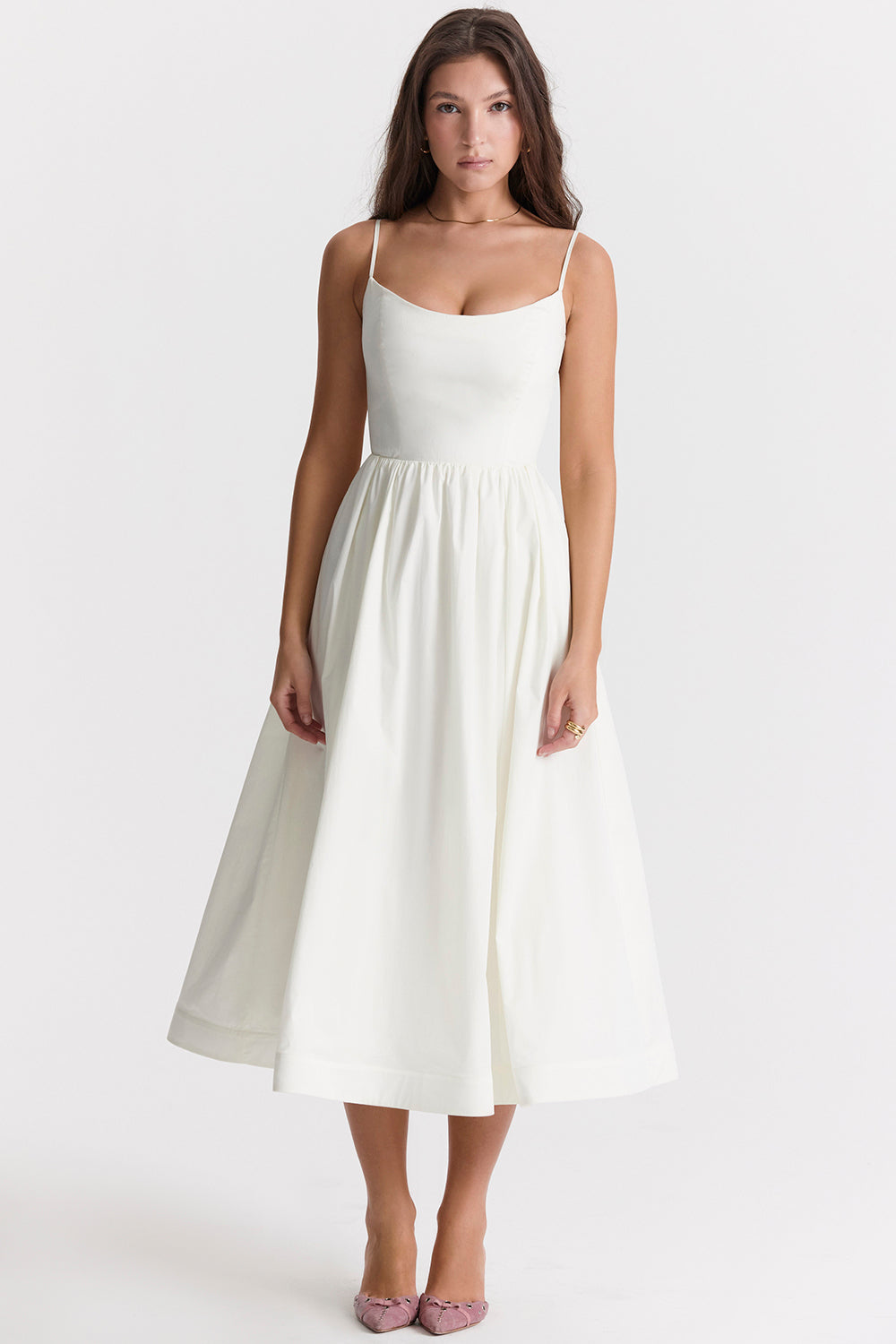 Elegant women's dress for special occasions
