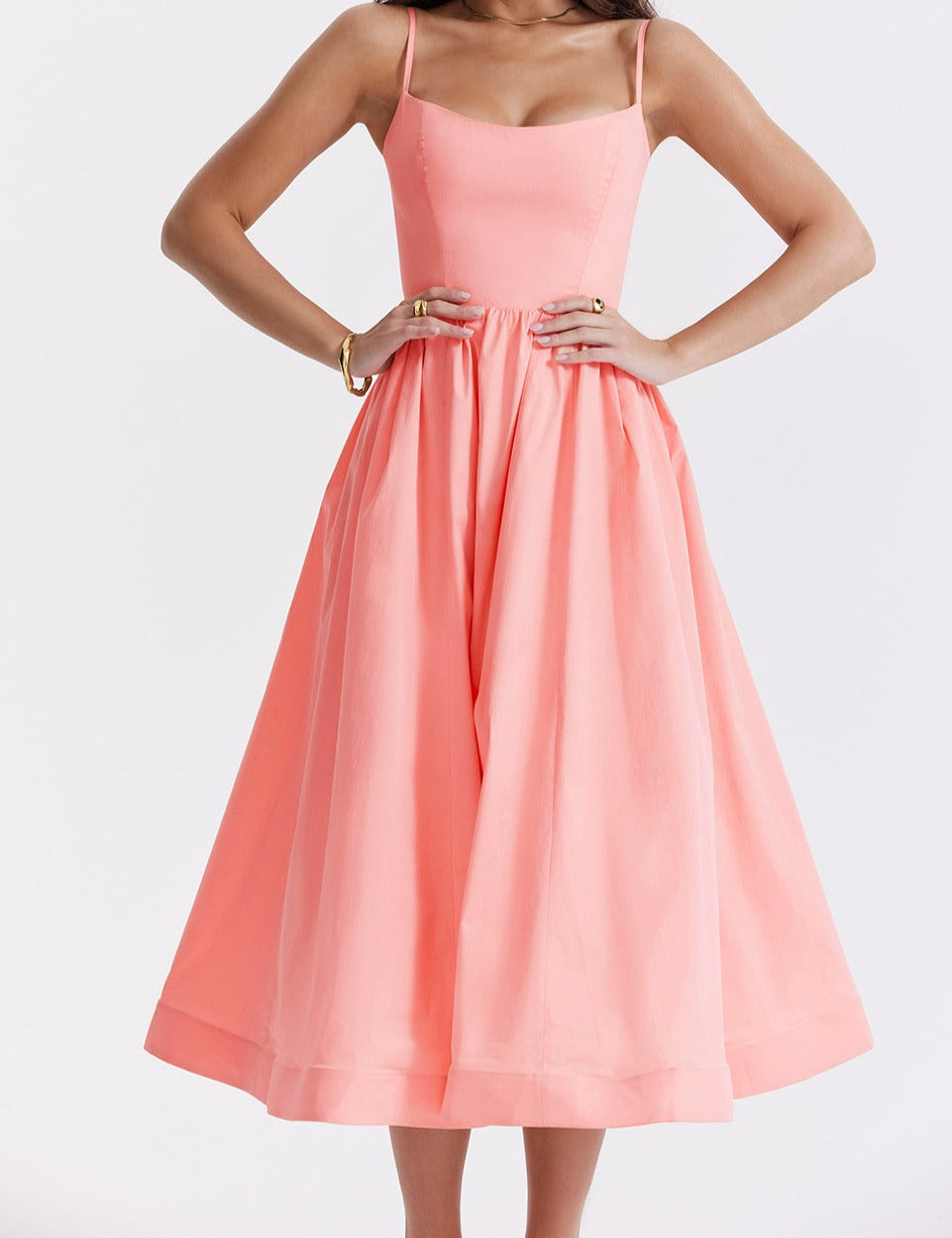 Elegant women's dress for special occasions