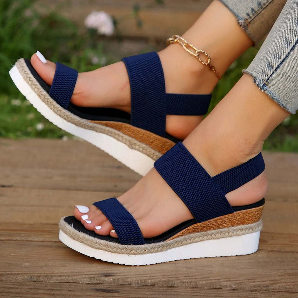 GR | Stylish and casual wedge sandals