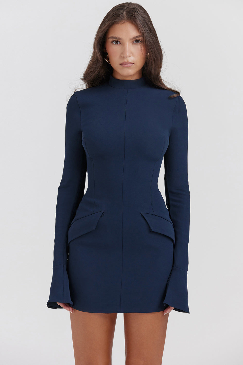 GR | Stilvolles, Figurbetontes Kleid