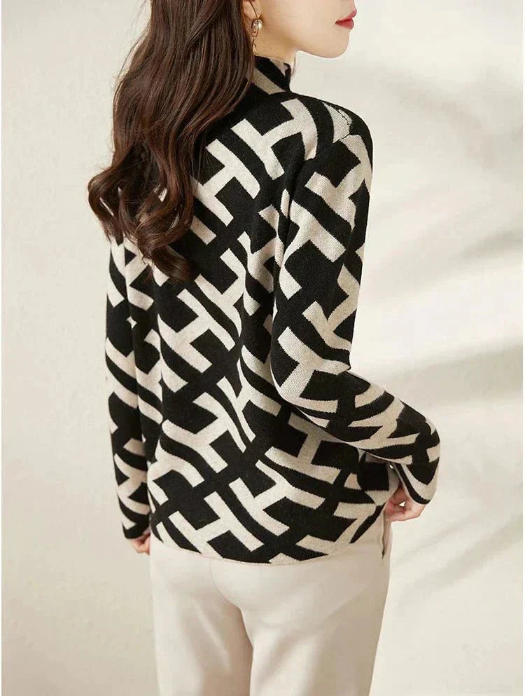 GR | White women's sweaters - stylish and comfortable sweater