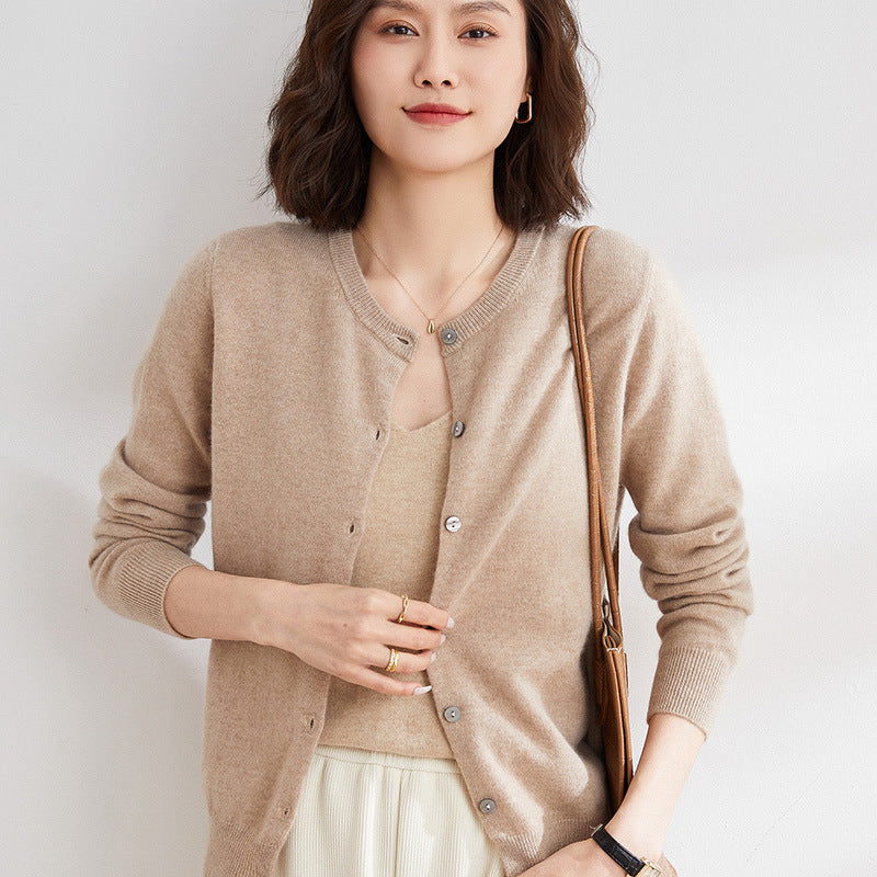 GR | Kuschelige Strickjacke mit feinem Muster