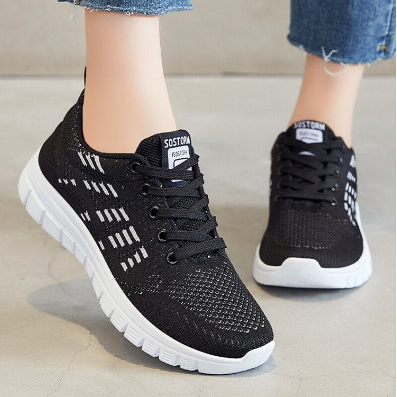GR | Comfortable, fashionable women's sports shoes