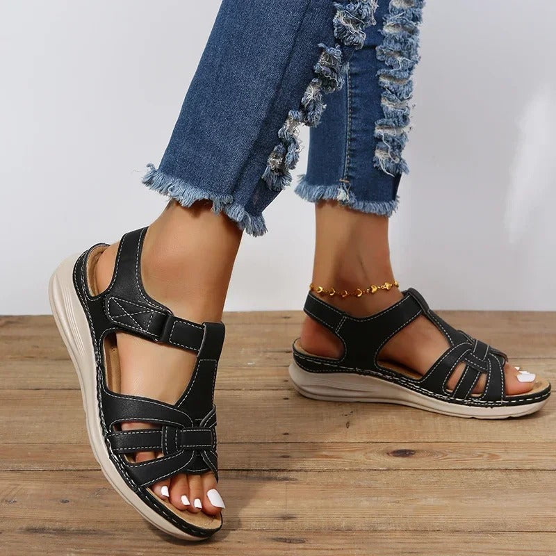 GR | Orthopedic sandals