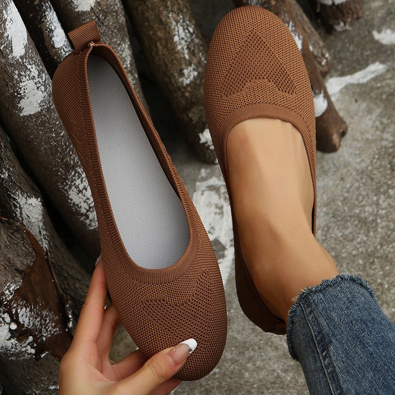 GR | Comfortable, flat women's slip-on shoes