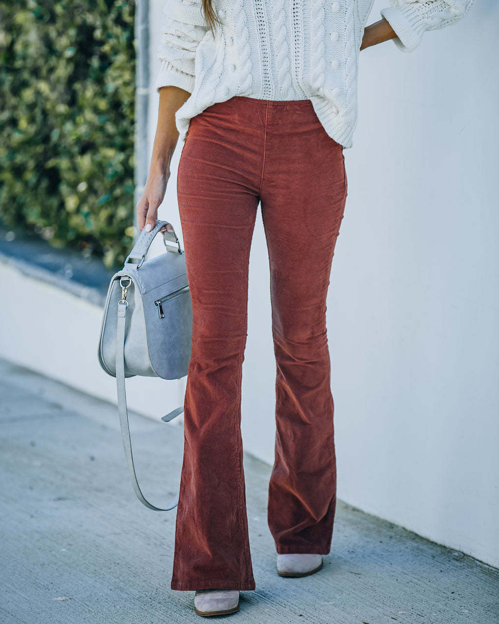 GR | Slim flared trousers for women