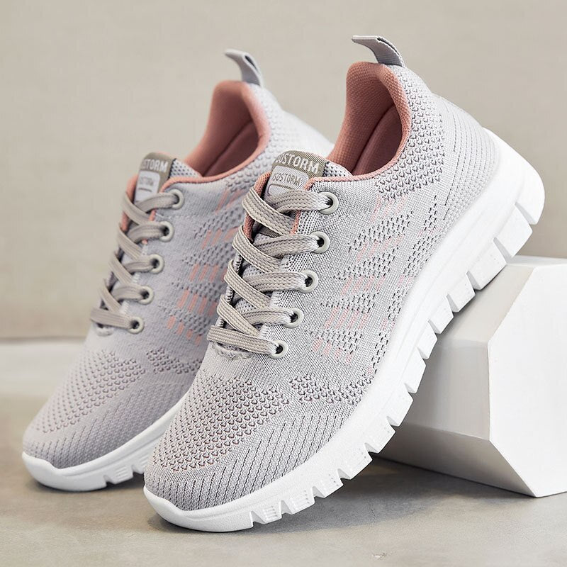 GR | Comfortable, fashionable women's sports shoes