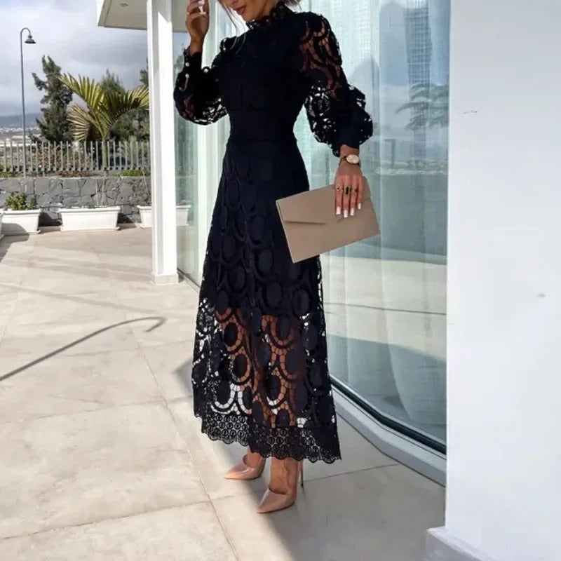 GR | Elegant lace dress for special occasions