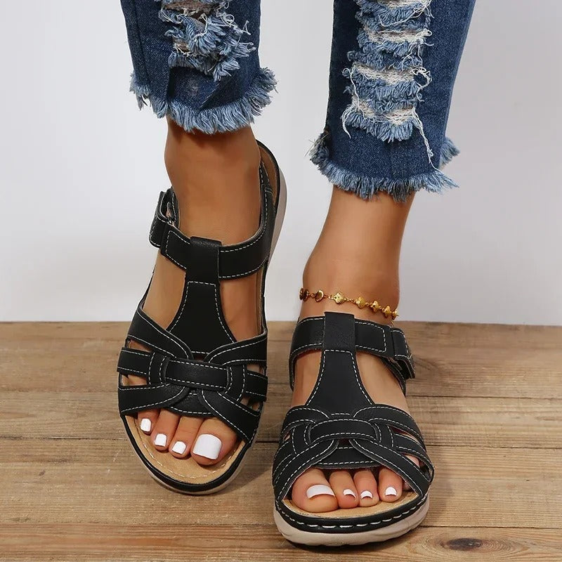 GR | Orthopedic sandals
