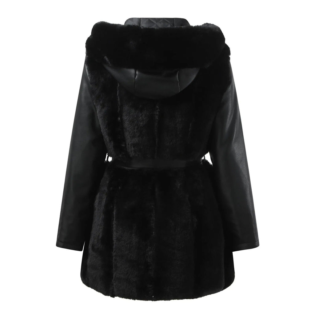 GR | Stylish vegan leather jacket with faux fur collar for women