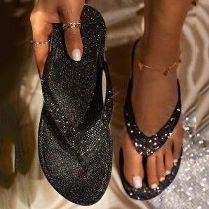 GR | Luxurious Beach Flip Flops with Rhinestone Details for Women