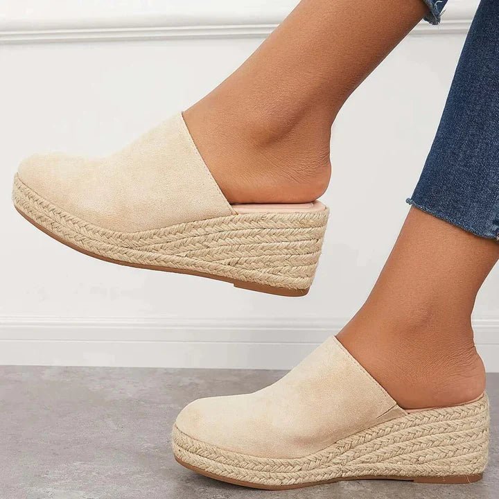 GR | Suede sandals