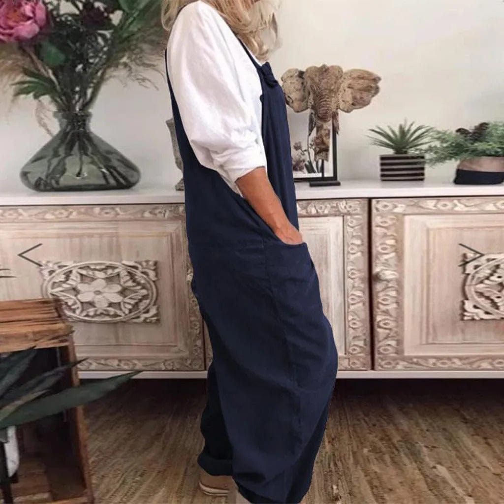 Jumpsuit made of loosely bound polyester and elastane
