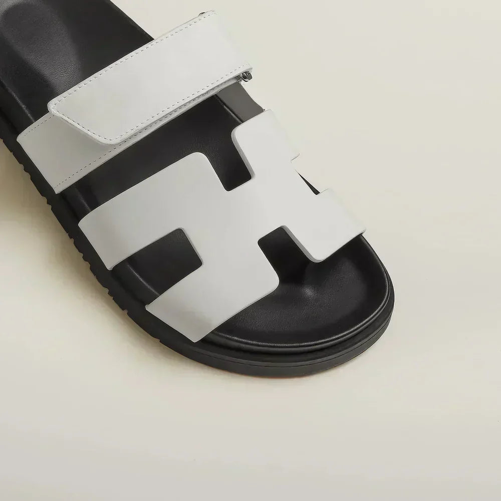 GR | Elegant sandals in chypre style