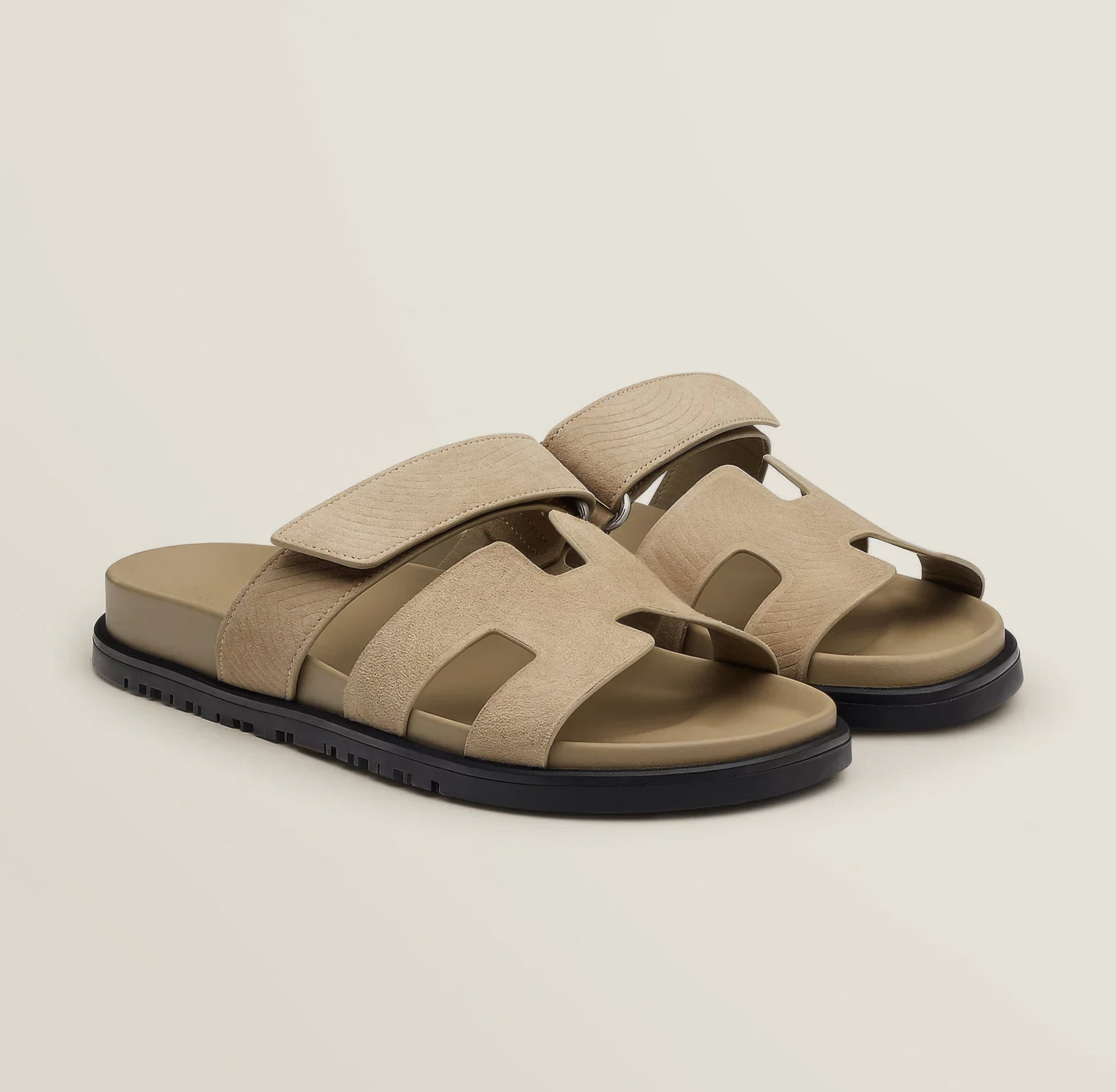 GR | Elevate your summer style with Italian sophistication!