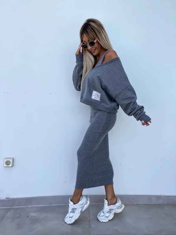 GR | Stylish off-shoulder crop top and midi skirt set