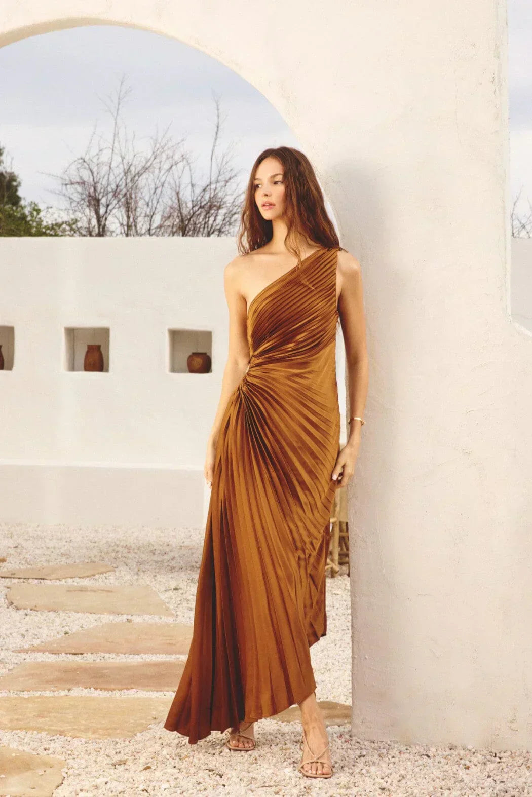 GR | One Shoulder Plissee Midi Kleid