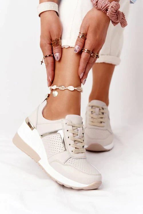 GR - Ergonomic and comfortable women's sneakers