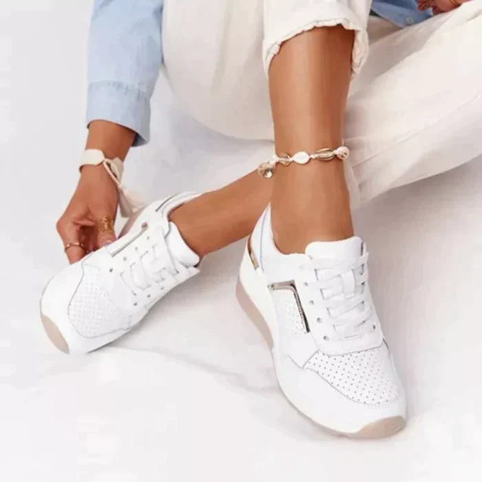 GR - Ergonomic and comfortable women's sneakers