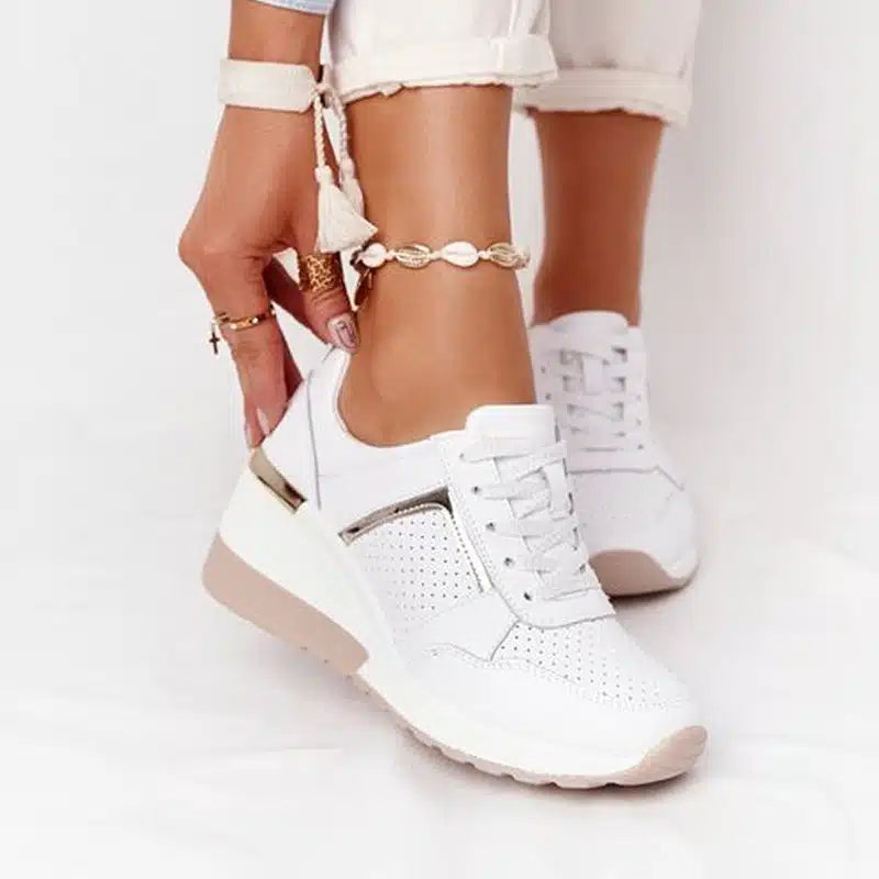GR - Ergonomic and comfortable women's sneakers