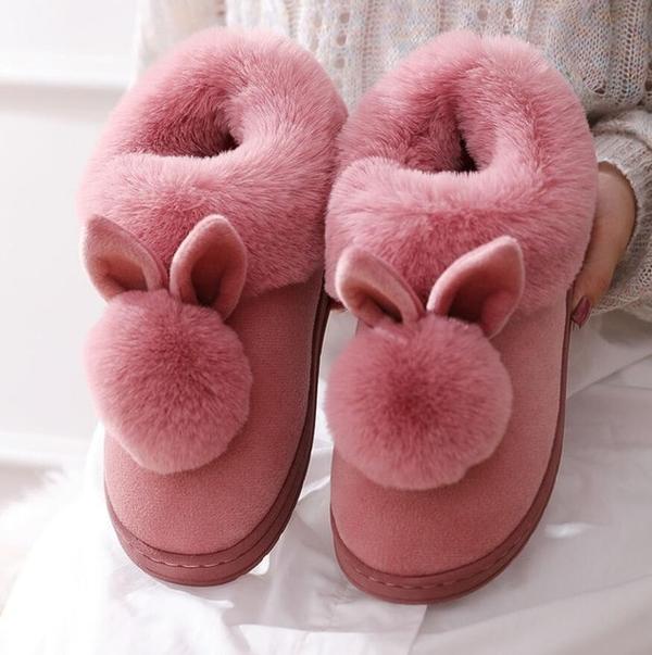GR | bunny slippers