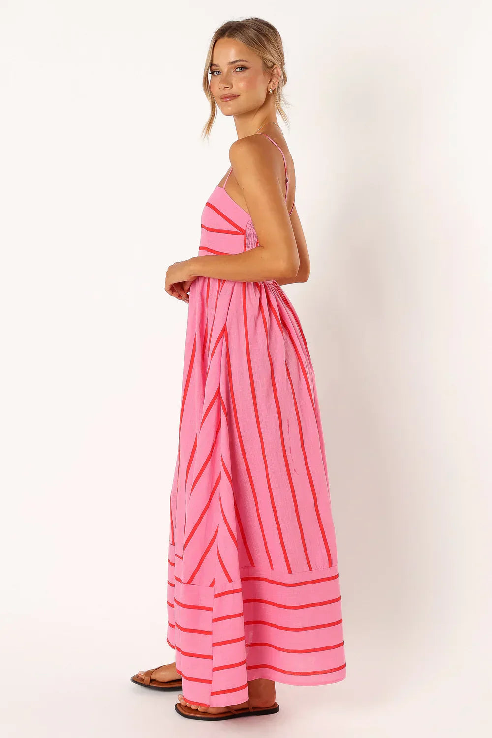 GR | Summer dress with open shoulders