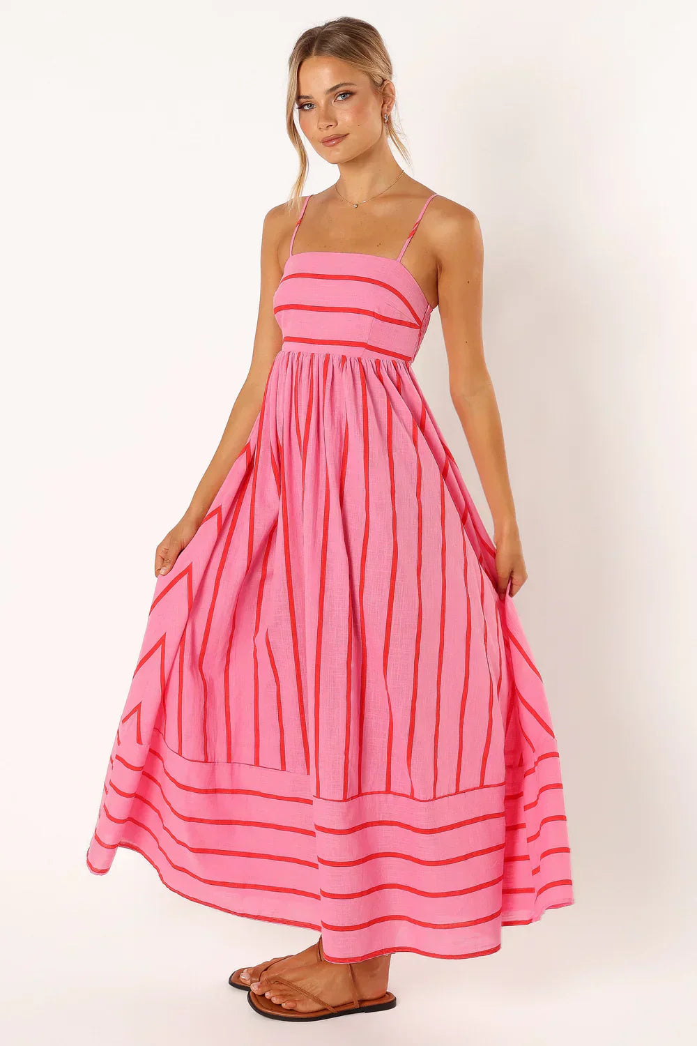 GR | Summer dress with open shoulders
