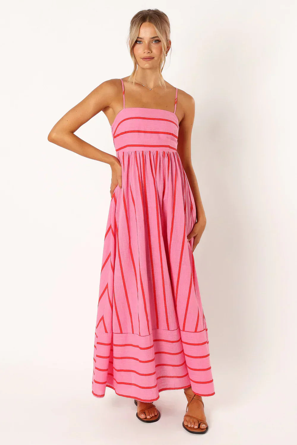 GR | Summer dress with open shoulders