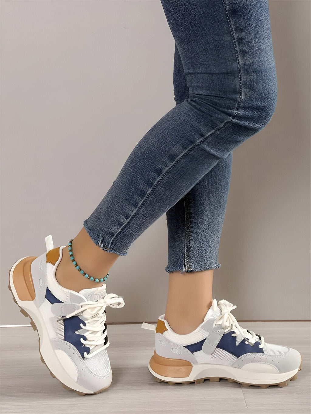 GR | French Orthopedic Sneakers