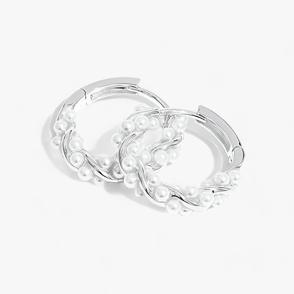 Circle Pearl Earrings 