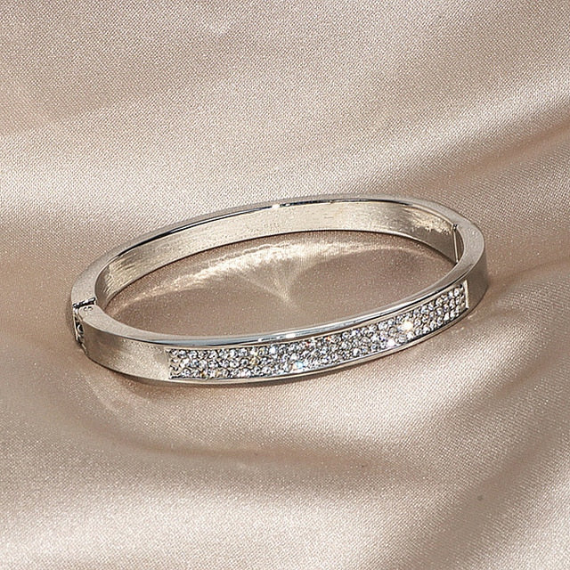 GR | Elegant crystal bracelet
