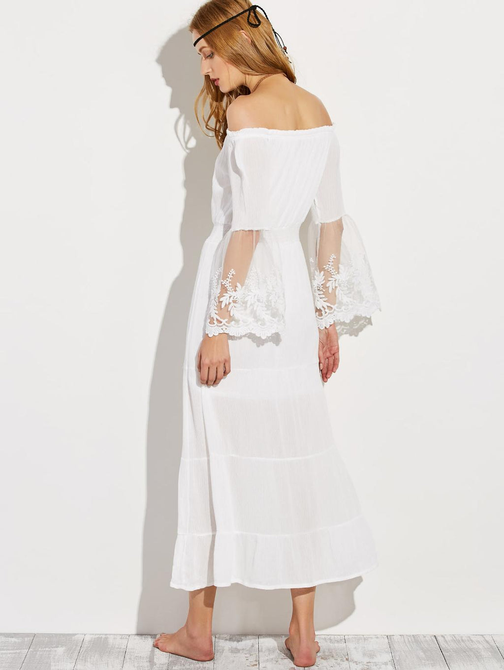 GR | Schulterfreies Weißes Spitzen Sommerkleid
