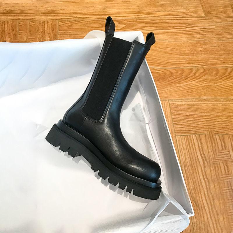 GR | Designer Chelsea boots