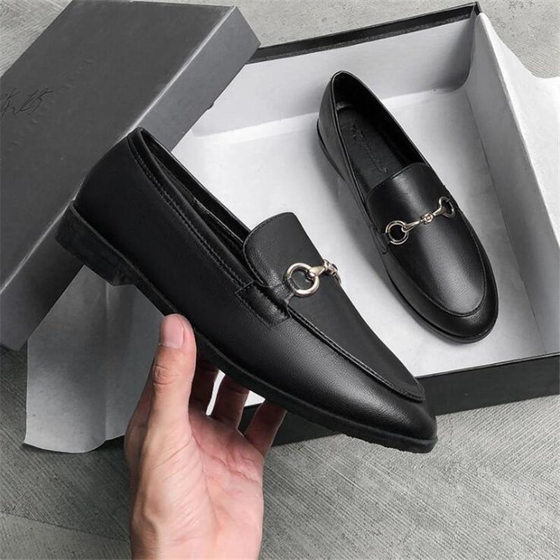 GR | Elegant designer slippers
