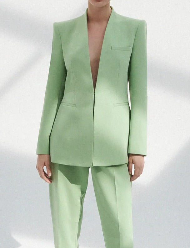 GR | Blazer - Women's - Stylish set made of high-quality fabric with a perfect fit