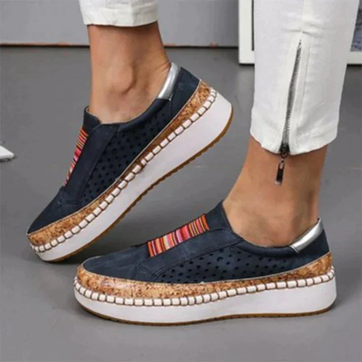 GR | Slippers - casual and comfortable shoes for every day