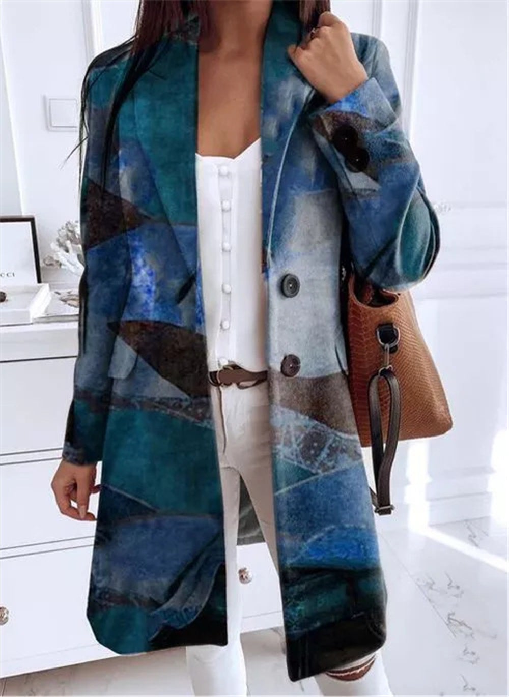 GR | Subtle, classic winter coat