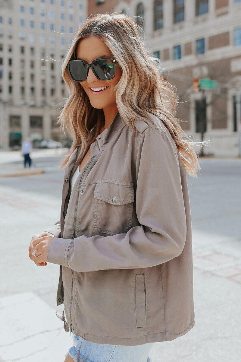 GR | Casual transitional jacket with zipper