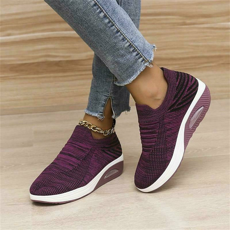 GR | Casual Striped Sneakers