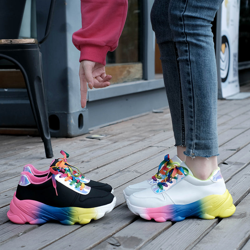GR | Colorful street-style sneakers